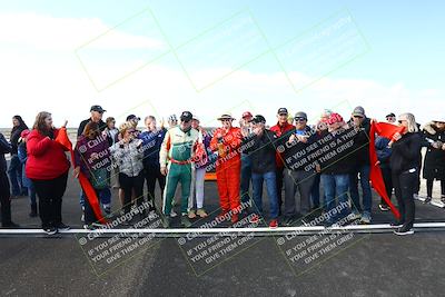 media/Jan-25-2025-CalClub SCCA (Sat) [[03c98a249e]]/Around the Pits/